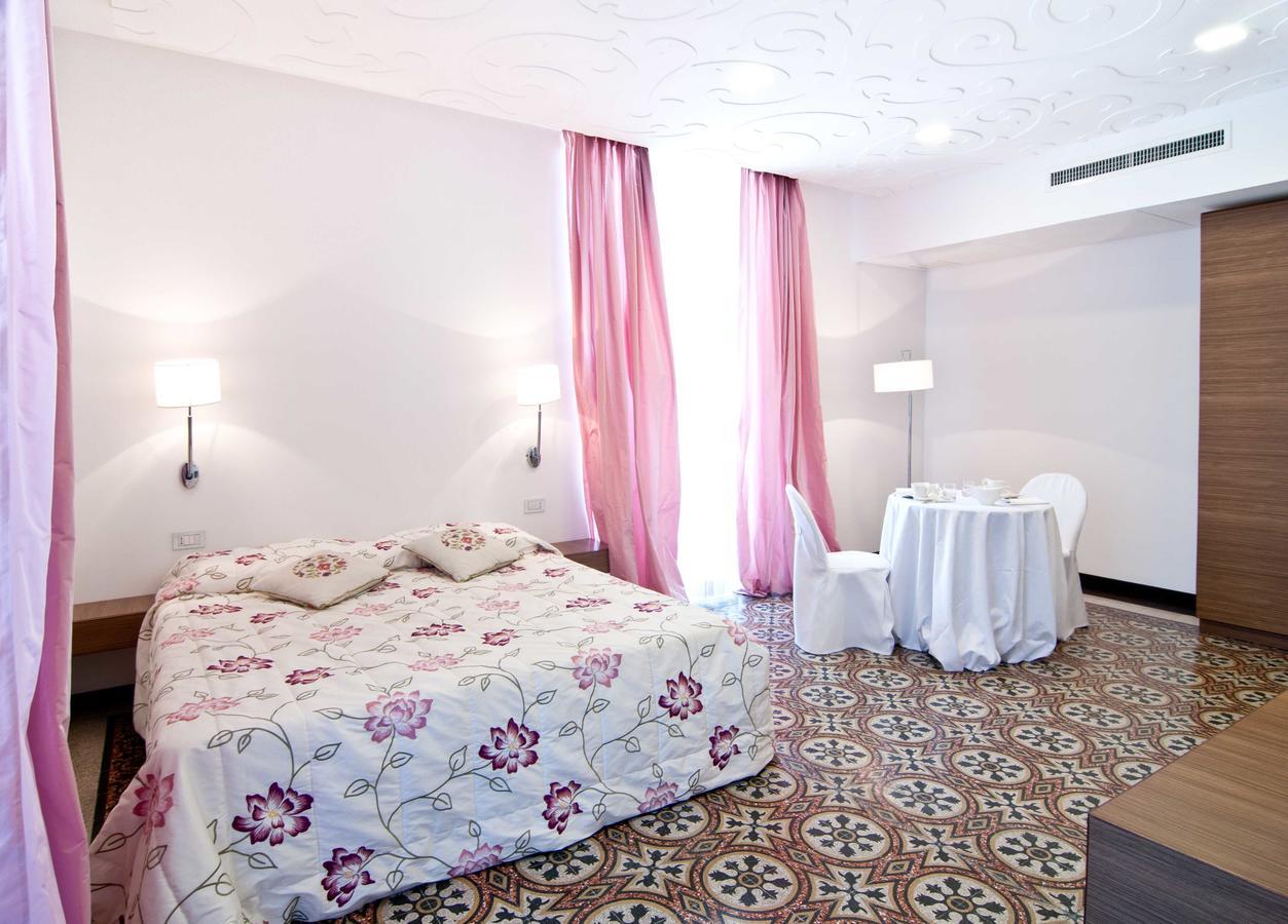 Palazzo Dei Concerti Bed & Breakfast Torre Annunziata Exterior photo